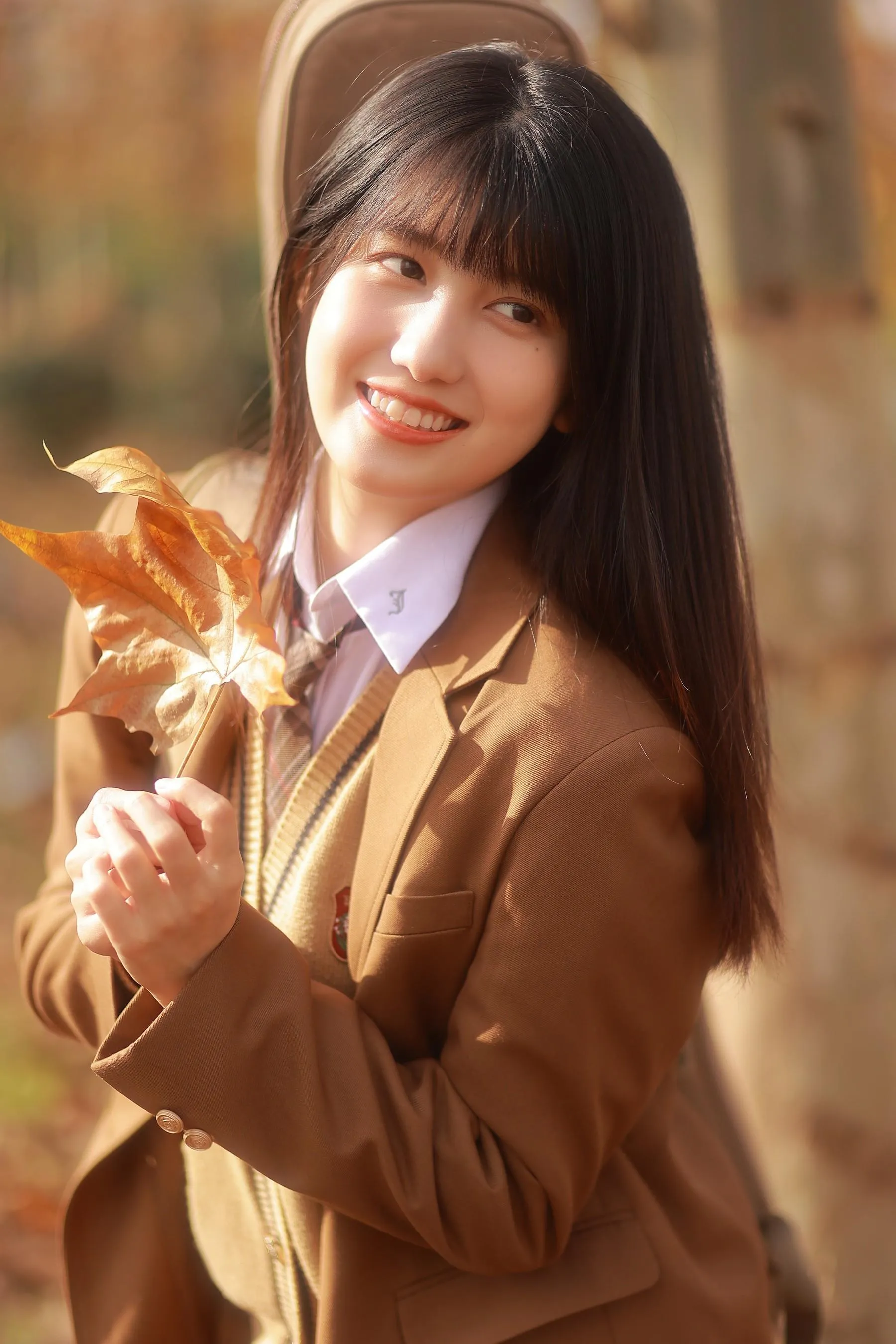 [YITUYU艺图语]2022.09.09 秋日童话 lovelatte11 [36P]插图9